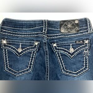 Miss Me White Contrast Stitch Jeane SIZE 29
